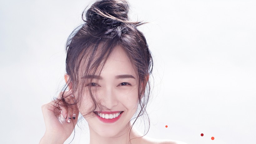 美女明星唐嫣手机壁纸
