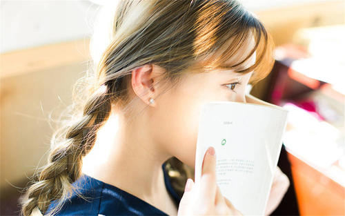 分手后如何挽回男友_挽回男友最有力的短信