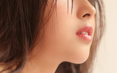 给异地的她发清晨的语录_异地军恋触动人心句子